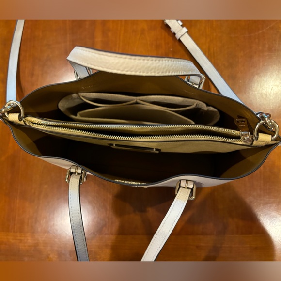 Coach white Mollie Tote bag - Picture 6 of 9